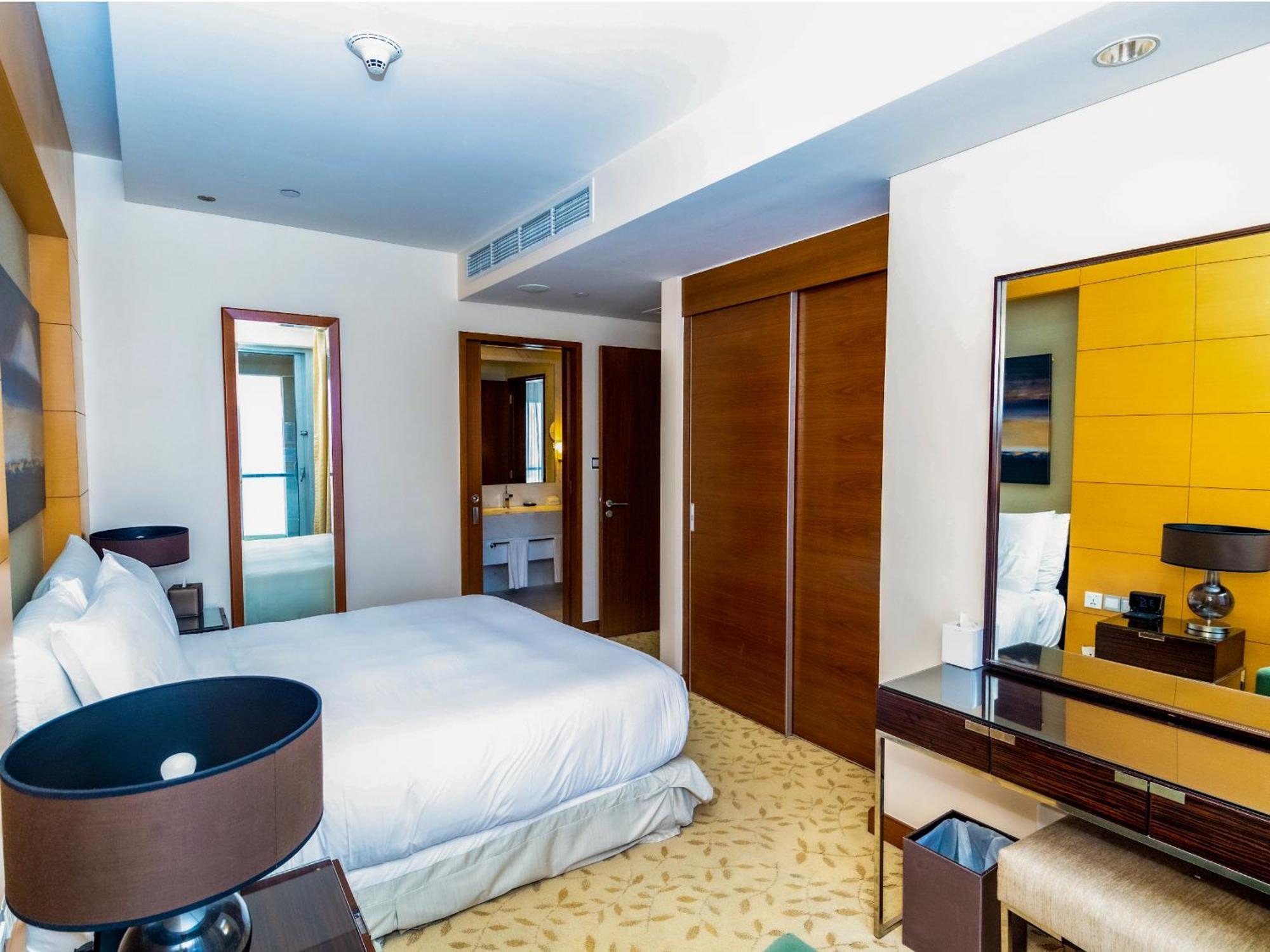 Paradise View The Mall Residences Apartment